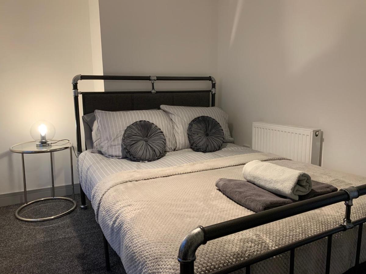 Cosy Cottage In Redcar - Workstays Uk Wilton  ภายนอก รูปภาพ