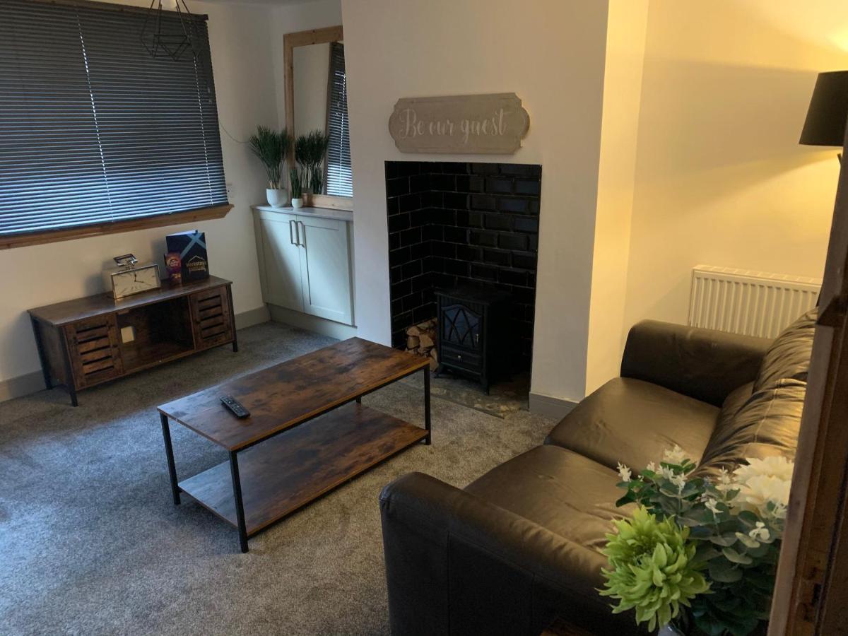 Cosy Cottage In Redcar - Workstays Uk Wilton  ภายนอก รูปภาพ