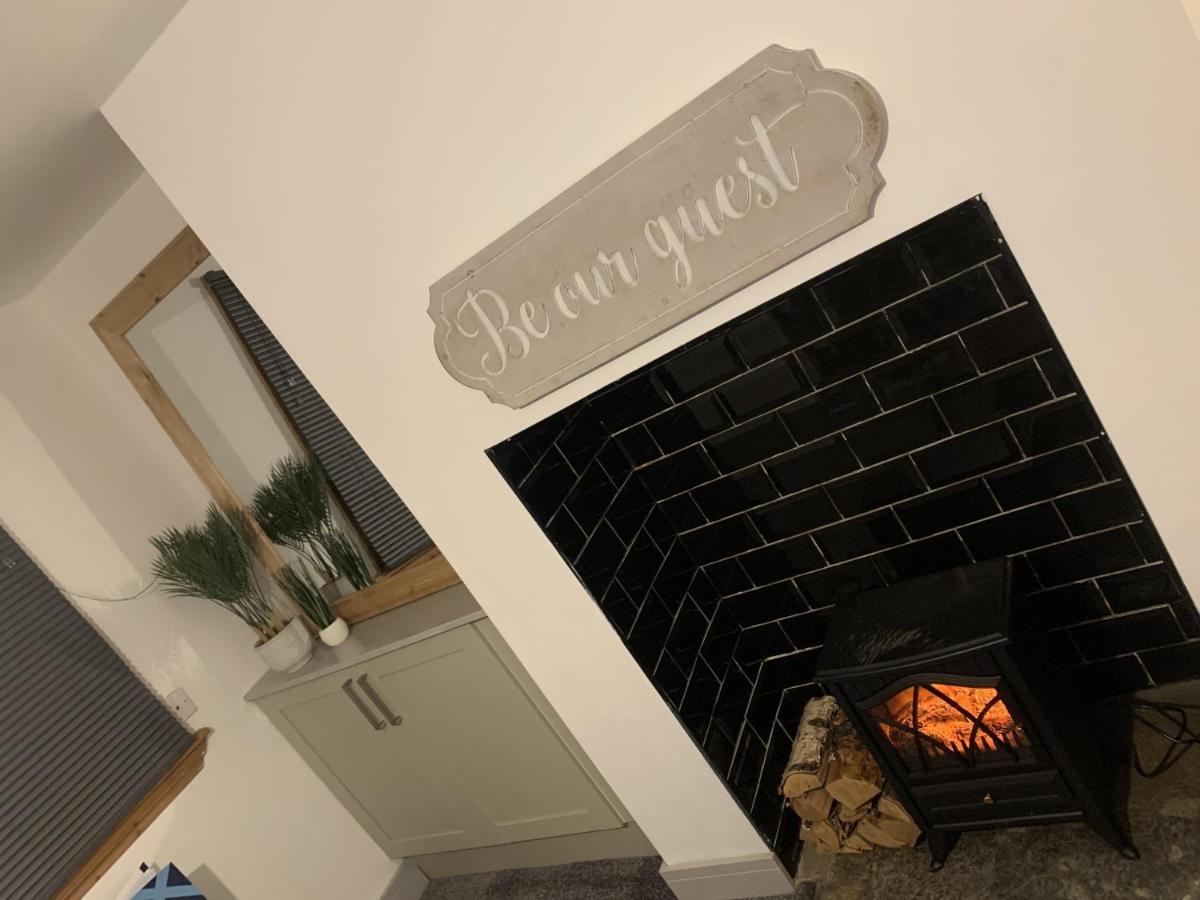 Cosy Cottage In Redcar - Workstays Uk Wilton  ภายนอก รูปภาพ
